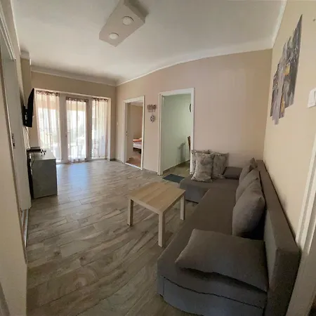 Apartment Edina